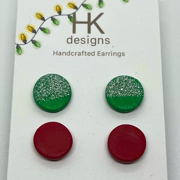 Jewelry - Glitter Holiday Studs